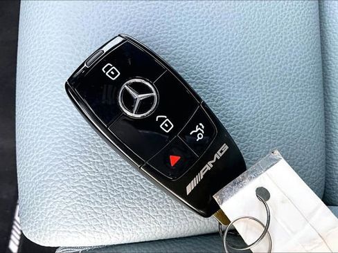 Used 2024 Mercedes-Benz GLA 35 AMG 4MATIC image 36