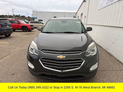 Used 2017 Chevrolet Equinox LT image 8