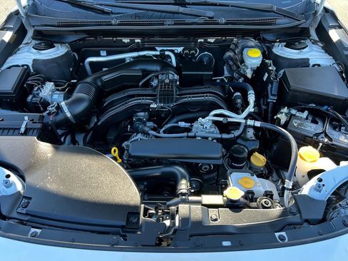 Used 2024 Subaru Outback Premium image 29