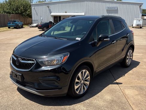 Used 2018 Buick Encore Preferred FWD image 1