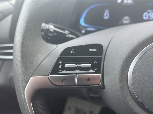 Certified 2024 Hyundai Elantra SE image 26