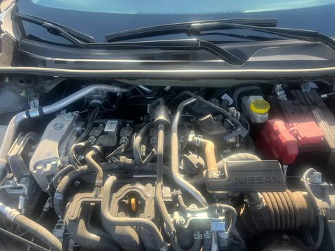 Used 2025 Nissan Sentra S FWD image 10