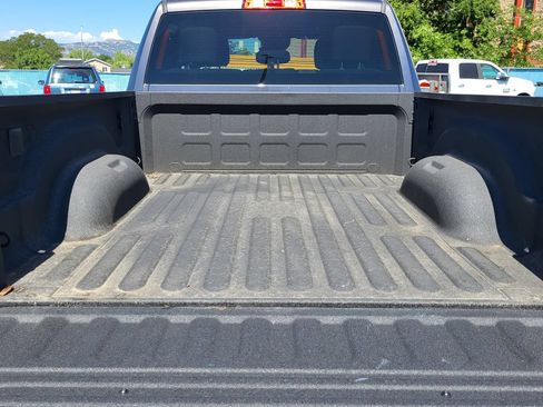 Used 2025 RAM 2500 Big Horn AWD/4WD image 35
