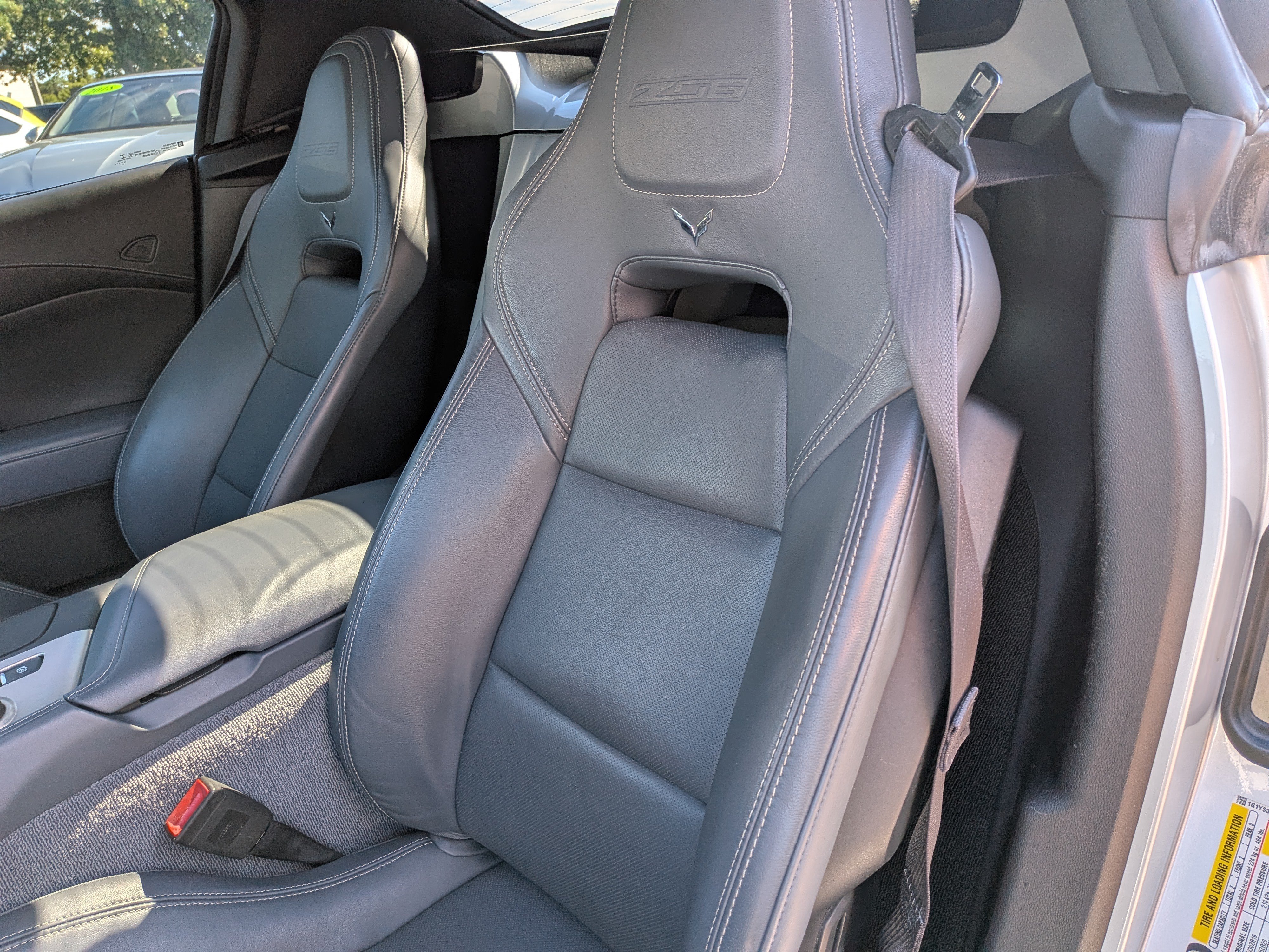 Used 2017 Chevrolet Corvette Z06 RWD image 16