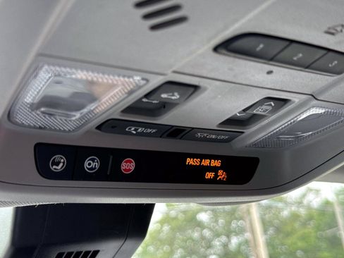 Certified 2022 Chevrolet Equinox Premier image 27