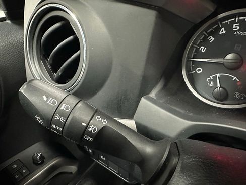 Used 2023 Toyota Tacoma SR5 image 21