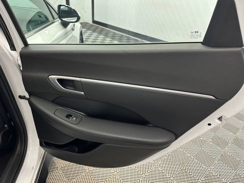 Used 2025 Hyundai Sonata SEL FWD image 16