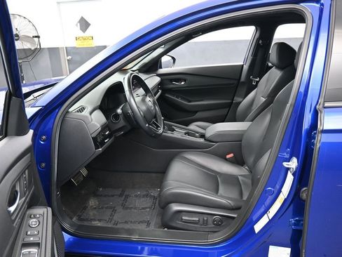 Used 2024 Honda Accord Sport image 11