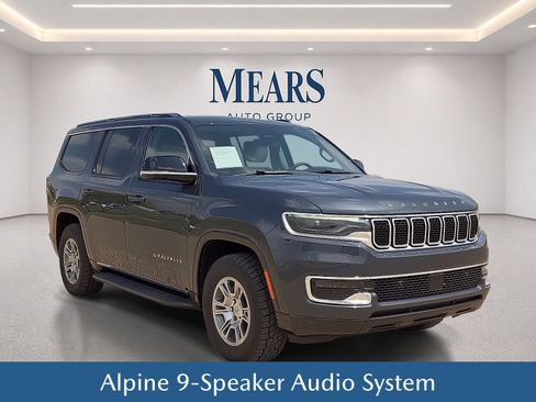 Used 2023 Jeep Wagoneer 2WD image 8