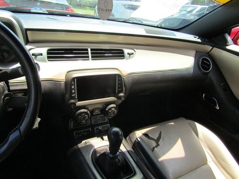 Used 2014 Chevrolet Camaro LT w/ RS Package RWD image 10