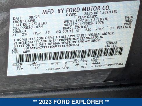 Certified 2023 Ford Explorer XLT w/ Equipment Group 202A image 25
