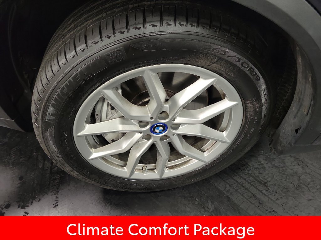 Used 2022 BMW X5 xDrive45e w/ Climate Comfort Package AWD/4WD image 10