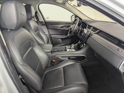 Used 2021 Jaguar F-PACE S image 22