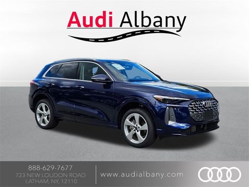 New 2025 Audi Q5 Premium Plus image 1