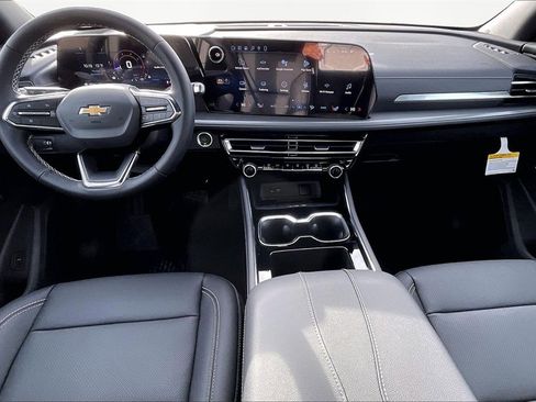 New 2026 Chevrolet Traverse LT w/ Driver Confidence Package image 6