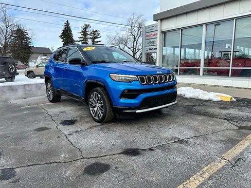 Used 2023 Jeep Compass Limited w/ Elite Group image 9