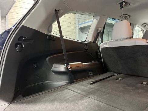 Used 2017 Honda Pilot Touring image 39
