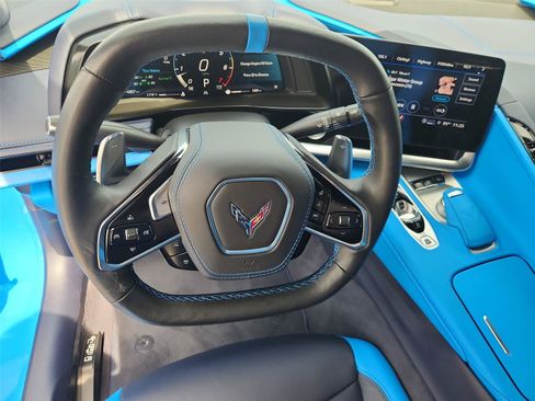 Used 2022 Chevrolet Corvette Stingray Premium Conv w/ 3LT RWD image 11