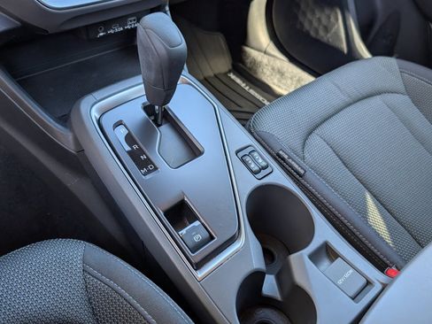 Used 2024 Subaru Crosstrek 2.0i Premium image 16