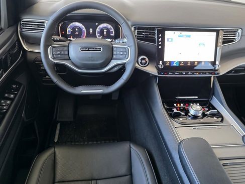 New 2026 Jeep Grand Wagoneer 4WD image 12