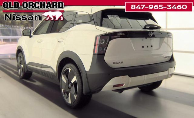 Used 2025 Nissan Kicks SR AWD/4WD image 5