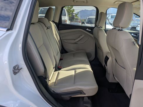 Used 2019 Ford Escape SE AWD/4WD image 29