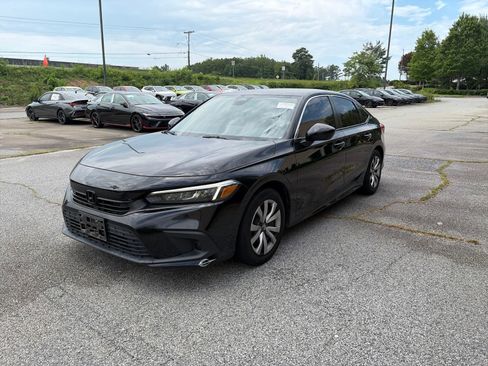 Used 2023 Honda Civic LX image 2