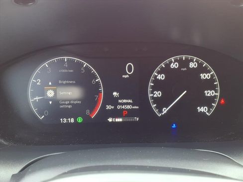 Used 2023 Honda HR-V LX image 32