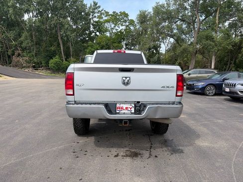 Used 2014 RAM 2500 Tradesman w/ Chrome Appearance Group AWD/4WD image 6