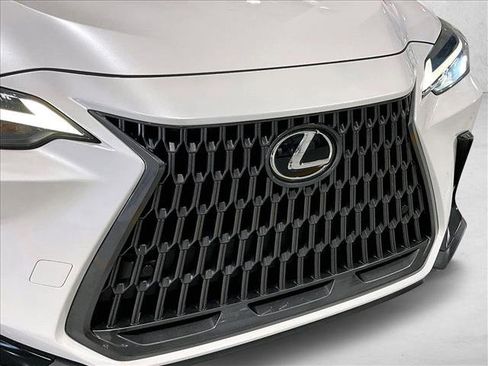 Used 2024 Lexus NX 250 FWD image 30