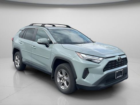 Used 2023 Toyota RAV4 XLE w/ Convenience Package AWD/4WD image 2