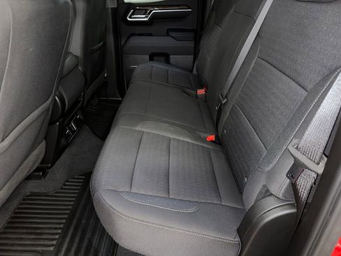 Used 2023 GMC Sierra 1500 Elevation image 18