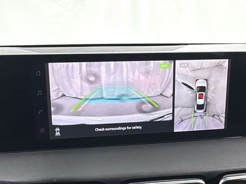 New 2026 Nissan Sentra SR w/ SR Premium Package image 23