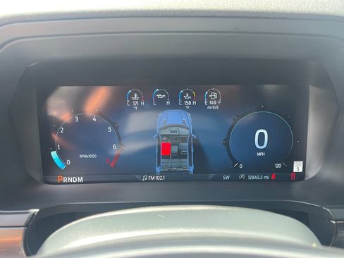 Used 2025 Ford F150 Lariat AWD/4WD image 16