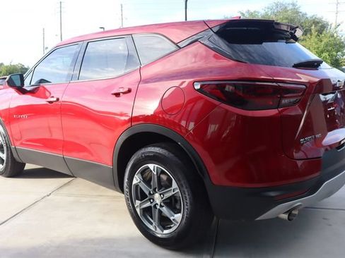 Used 2024 Chevrolet Blazer LT AWD/4WD image 6