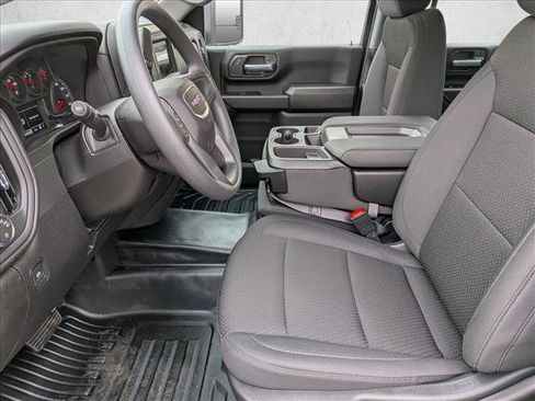 New 2026 GMC Sierra 3500 Pro image 4