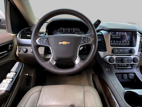 Used 2018 Chevrolet Suburban LT w/ Off-Road Package AWD/4WD image 5