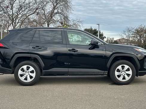 Used 2025 Toyota RAV4 LE image 3