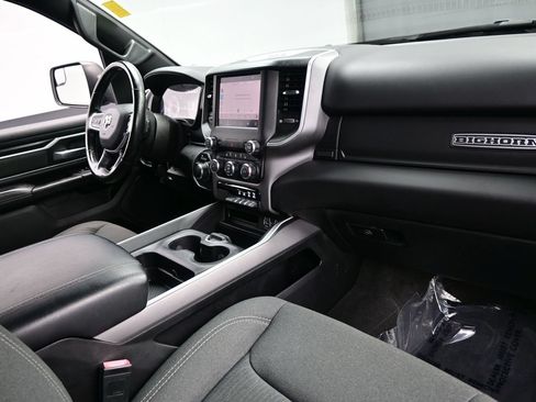 Used 2022 RAM 1500 Big Horn w/ Night Edition RWD image 18