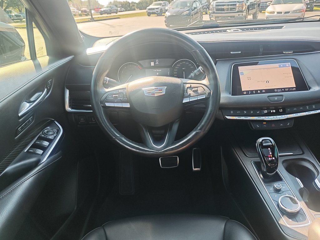 Used 2023 Cadillac XT4 Sport w/ LPO, Onyx Lite Package AWD/4WD image 18