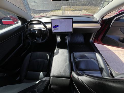 Used 2018 Tesla Model 3 Long Range image 18