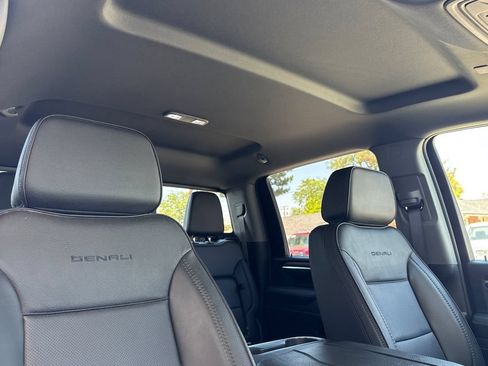 Used 2025 GMC Sierra 2500 Denali w/ Max Trailering Package AWD/4WD image 16