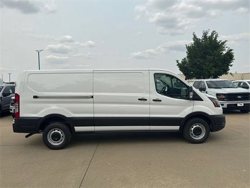 New 2025 Ford Transit 250 Low Roof RWD image 4