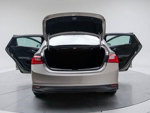 Used 2023 Chevrolet Malibu LT image 20