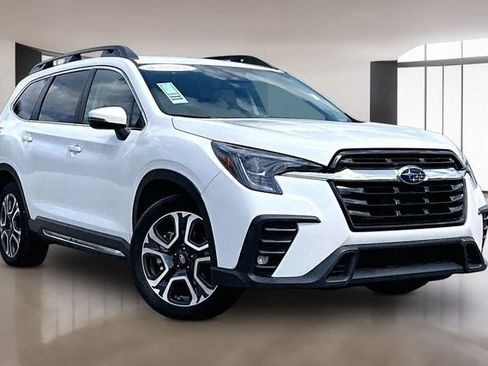 Used 2023 Subaru Ascent Limited AWD/4WD image 3