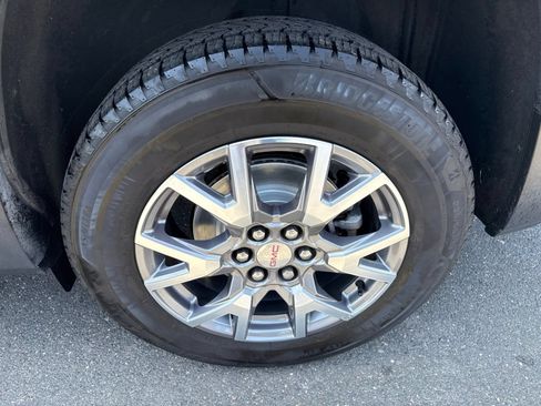 Used 2020 GMC Acadia SLT w/ Driver Alert Package II AWD/4WD image 10