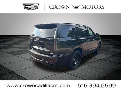 New 2026 Cadillac Escalade V w/ LPO, ONYX Package AWD/4WD image 8