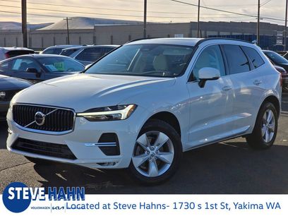 Used 2022 Volvo XC60 B5 Momentum