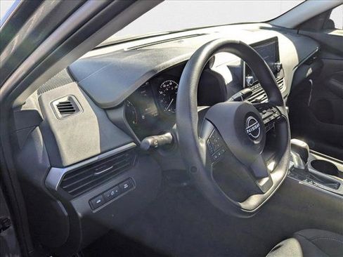 New 2025 Nissan Altima 2.5 S image 3