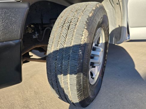 Used 2016 Chevrolet Express 2500 LS image 16